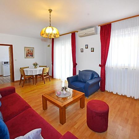 Apartments Jasmina Poreč Kültér fotó