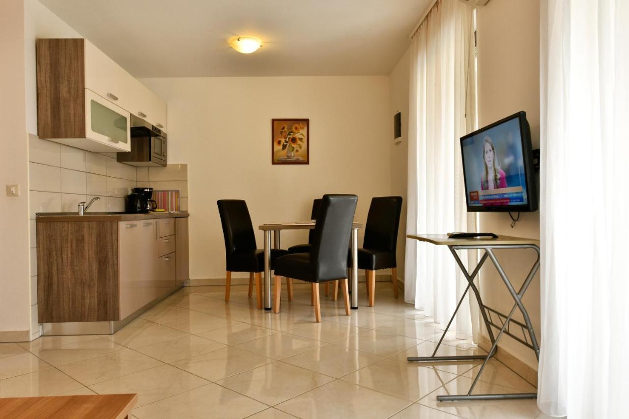 Apartments Jasmina Poreč Kültér fotó