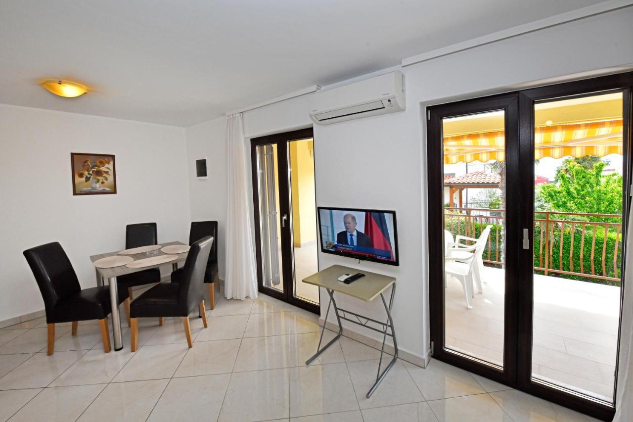 Apartments Jasmina Poreč Kültér fotó
