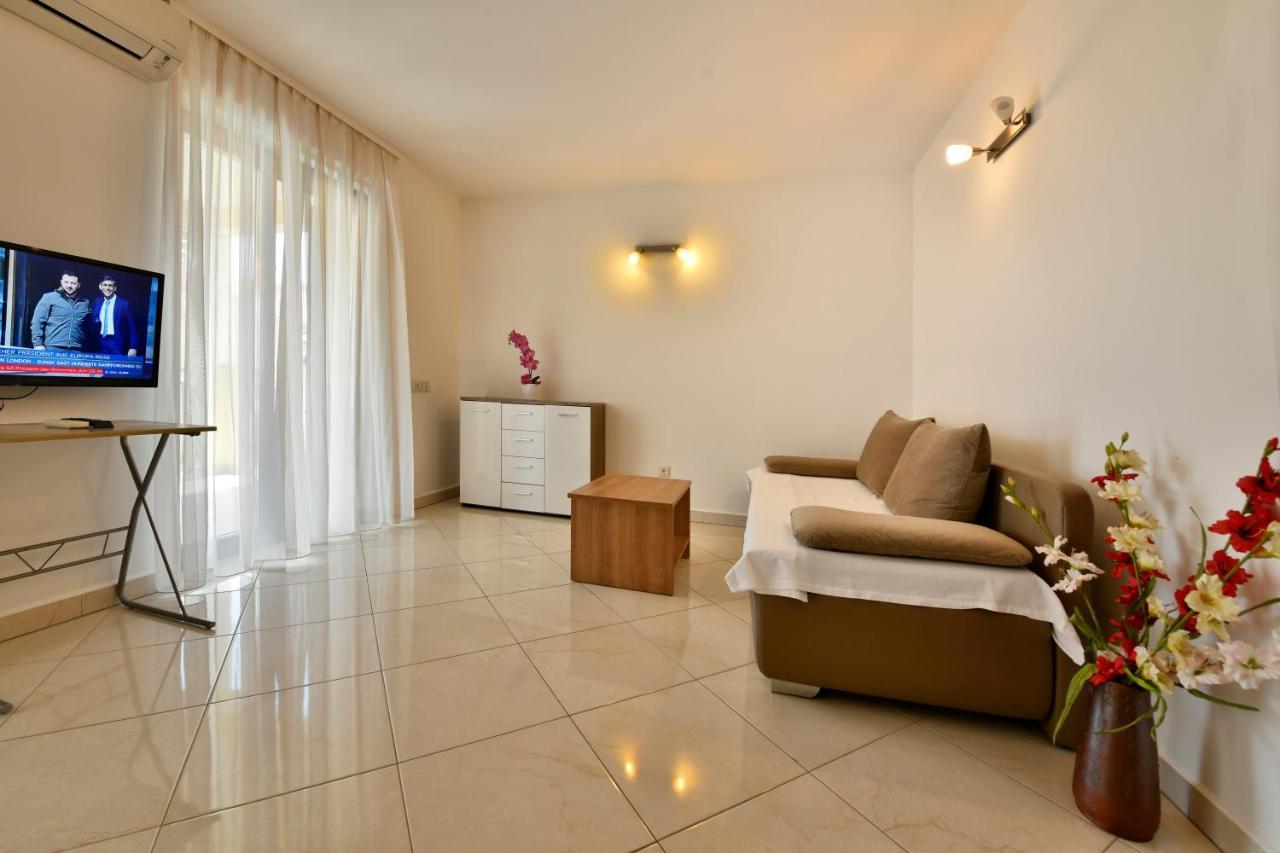 Apartments Jasmina Poreč Kültér fotó