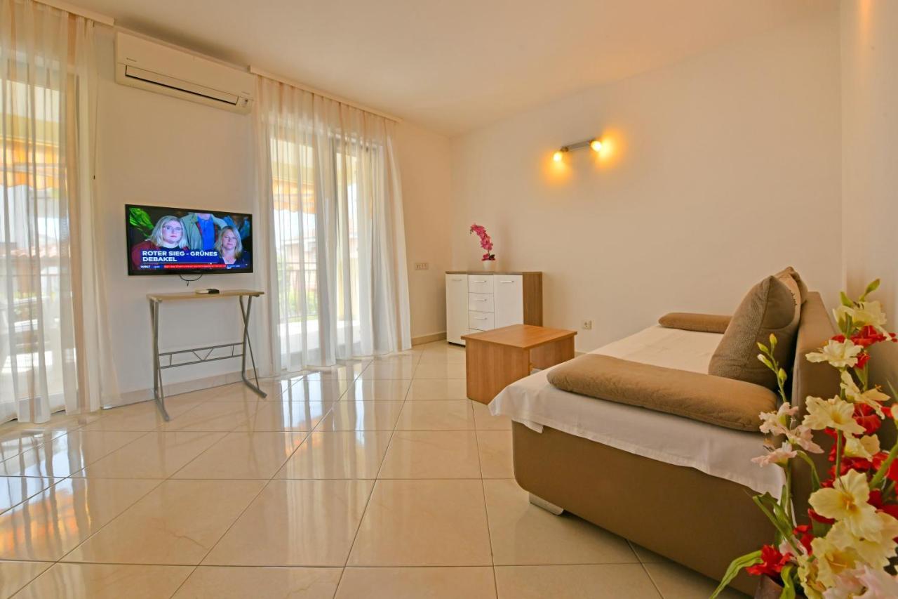 Apartments Jasmina Poreč Kültér fotó