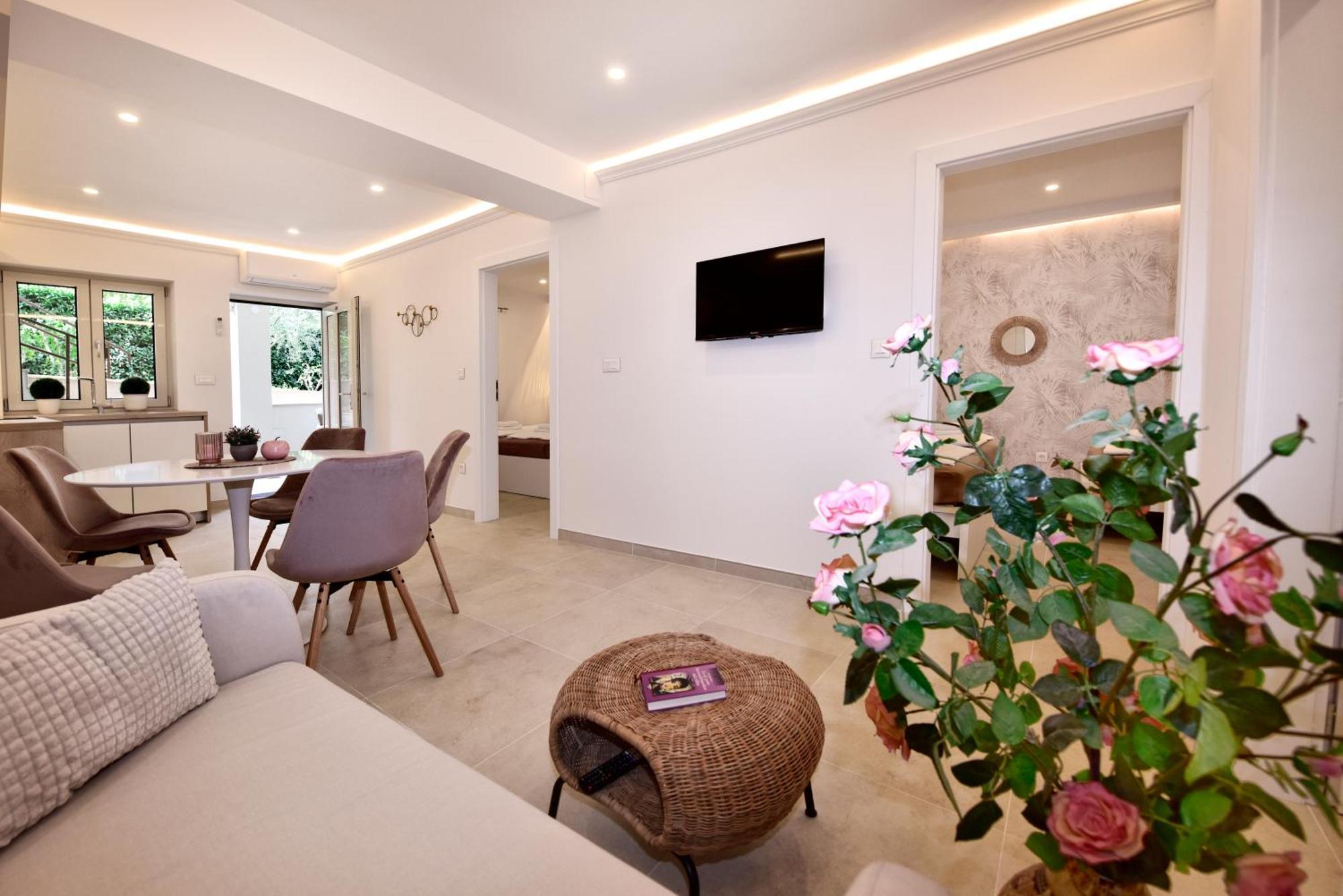 Apartments Jasmina Poreč Kültér fotó