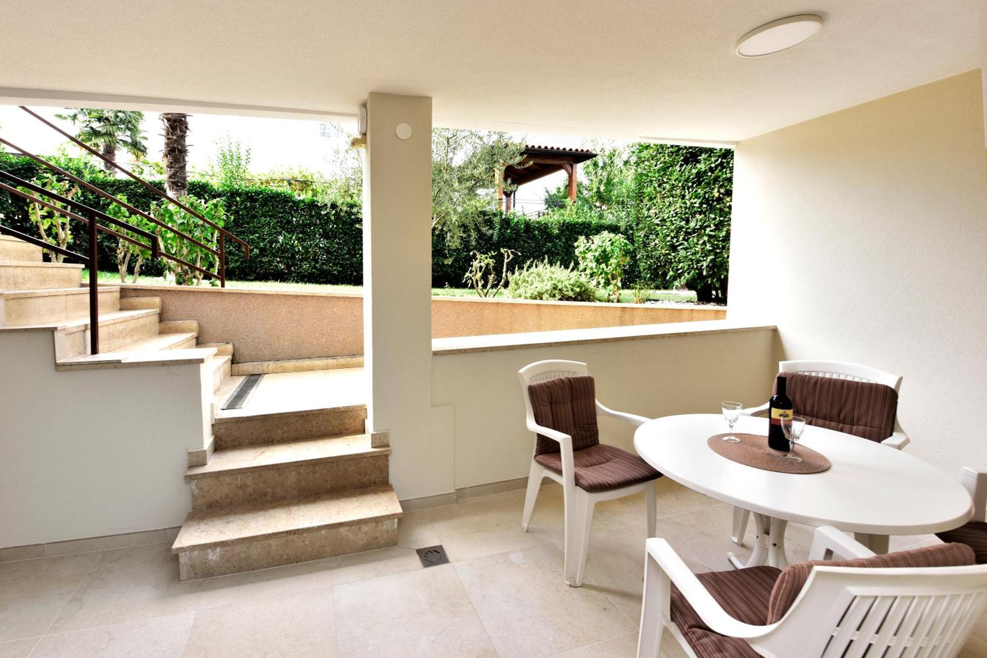 Apartments Jasmina Poreč Kültér fotó