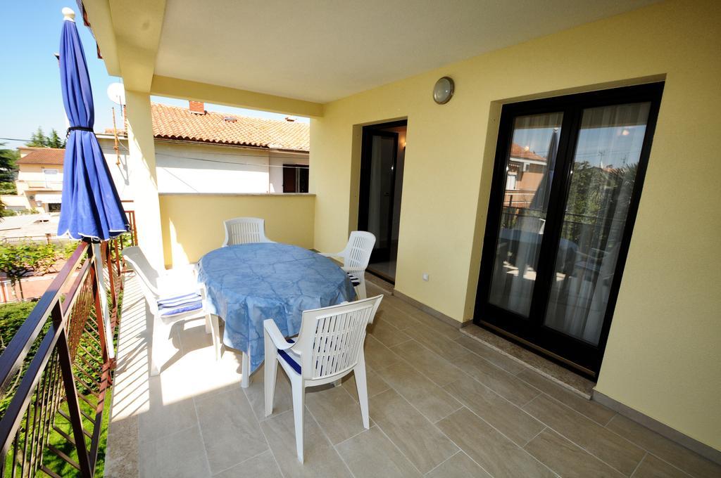 Apartments Jasmina Poreč Szoba fotó